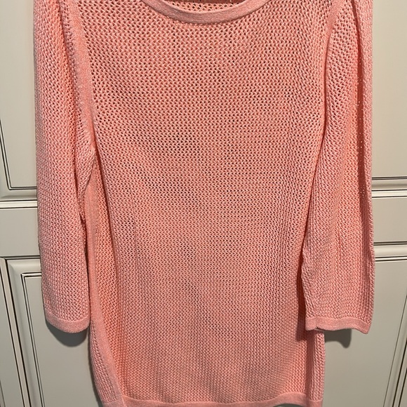 Women’s peach colored open weave sweater size large - Picture 2 of 3